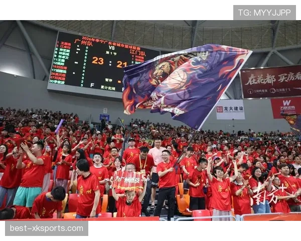 广州足球俱乐部新赛季主场获连胜,进攻效率提升引发关注 广州足球俱乐部新赛季主场获连胜,进攻效率提升引发关注