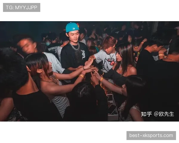 瑞安·洛赫特训练完直接去夜店蹦迪？这作息谁顶得住